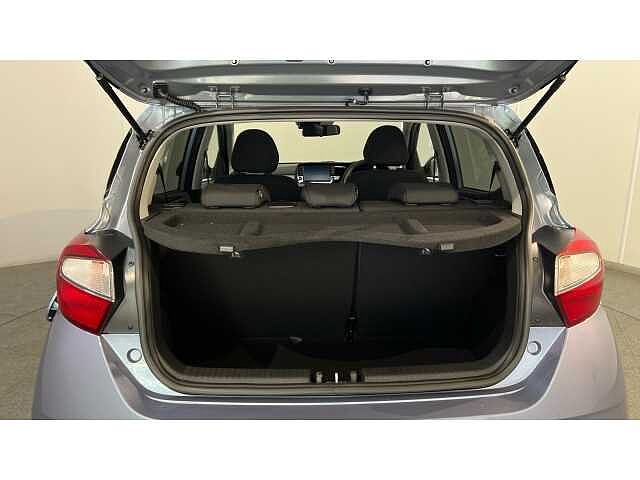 Hyundai i10 i10 5Dr HAT 1.2 MPi 79ps Premium NAV AU