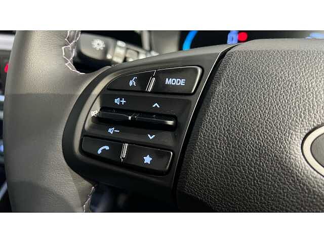 Hyundai i10 i10 5Dr HAT 1.2 MPi 79ps Premium NAV AU