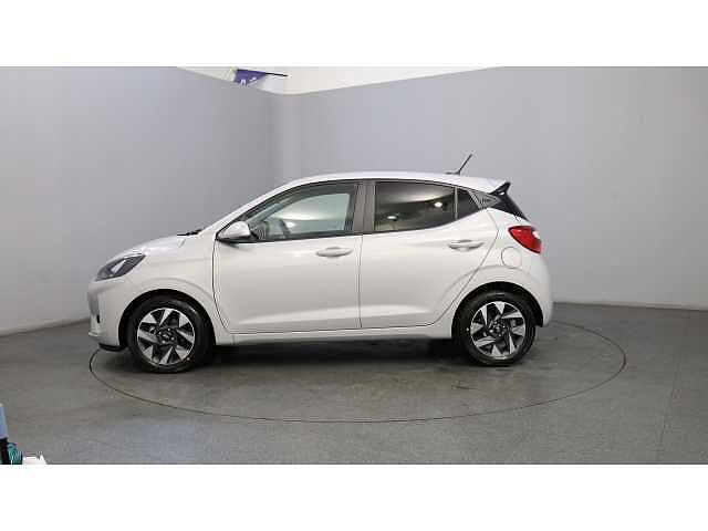 Hyundai I10 i10 5Dr HAT 1.0 MPi 63ps Advance NAV Lumen Gray