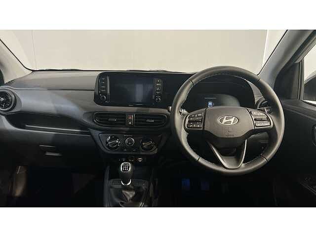 Hyundai I10 i10 5Dr HAT 1.0 MPi 63ps Advance NAV Lumen Gray