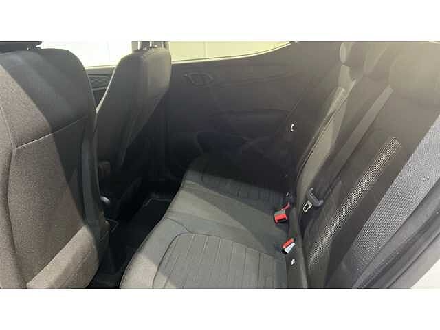 Hyundai I10 i10 5Dr HAT 1.0 MPi 63ps Advance NAV Lumen Gray