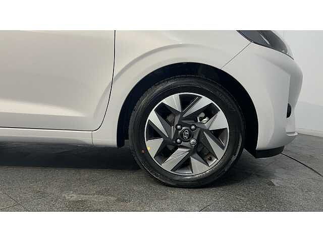 Hyundai I10 i10 5Dr HAT 1.0 MPi 63ps Advance NAV Lumen Gray