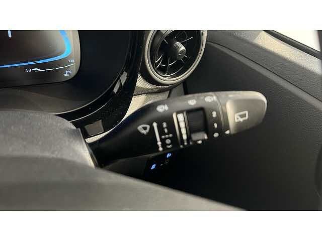Hyundai I10 i10 5Dr HAT 1.0 MPi 63ps Advance NAV Lumen Gray