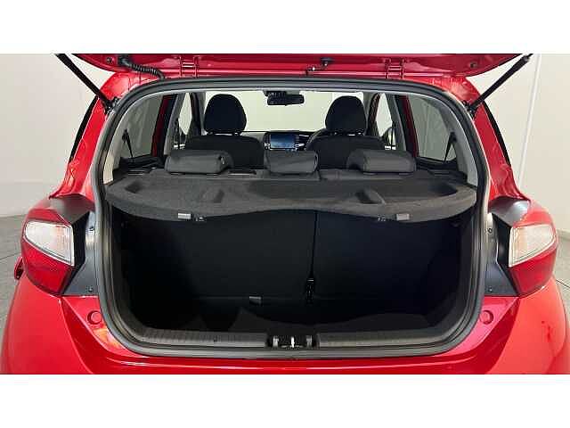 Hyundai i10 i10 5Dr HAT 1.0 MPi 63ps Advance NAV AU
