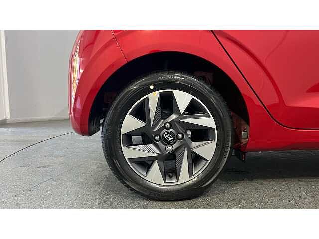 Hyundai i10 i10 5Dr HAT 1.0 MPi 63ps Advance NAV AU