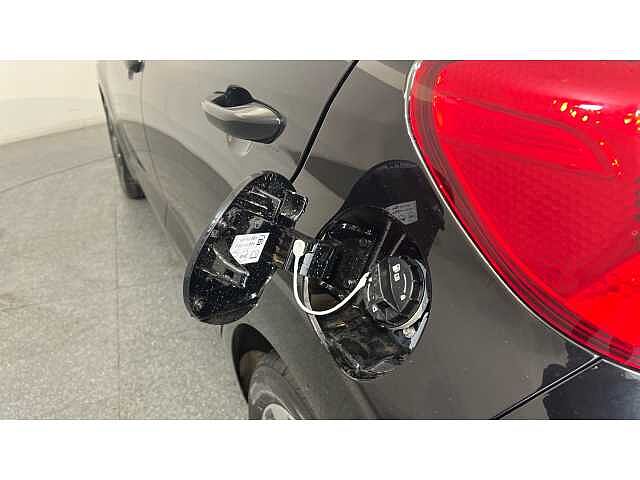 Hyundai i10 i10 5Dr HAT 1.0 MPi 63ps Advance NAV AU
