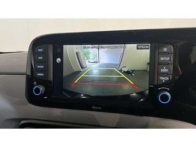 Hyundai i10 i10 5Dr HAT 1.0 MPi 63ps Advance NAV AU