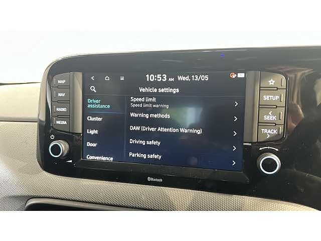 Hyundai i10 i10 5Dr HAT 1.0 MPi 63ps Advance NAV AU