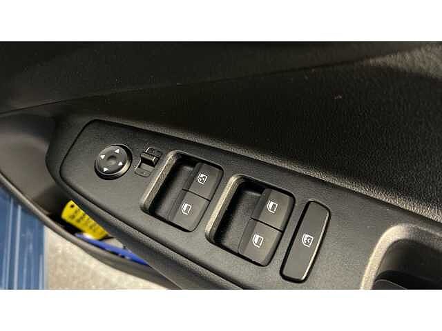 Hyundai i10 i10 5Dr HAT 1.0 MPi 63ps Advance NAV AU