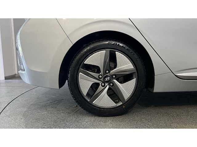 Hyundai Ioniq IONIQ 1.6 GDi Hybrid Premium SE 5dr DCT