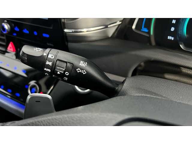 Hyundai Ioniq IONIQ 1.6 GDi Hybrid Premium SE 5dr DCT