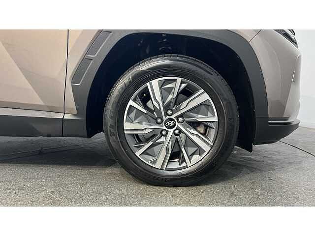 Hyundai TUCSON TUCSON 1.6 TGDi Hybrid 230 SE Connect 5dr 2WD Auto Silky Bronze