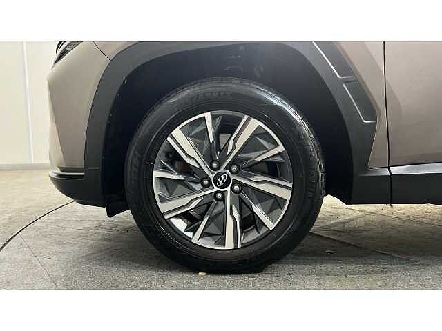 Hyundai TUCSON TUCSON 1.6 TGDi Hybrid 230 SE Connect 5dr 2WD Auto Silky Bronze