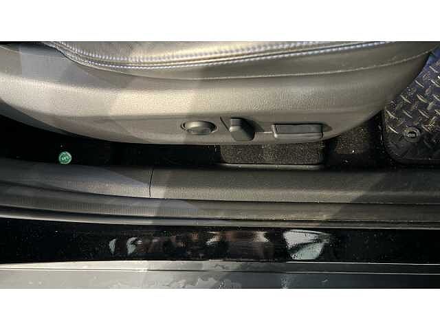 Hyundai KONA KONA 150kW Ultimate 64kWh 5dr Auto Black