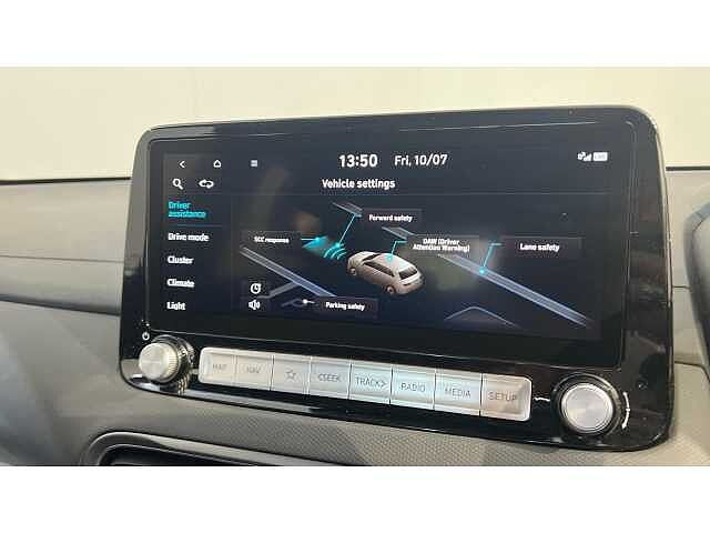 Hyundai KONA KONA 100kW SE Connect 39kWh 5dr Auto Phantom Black