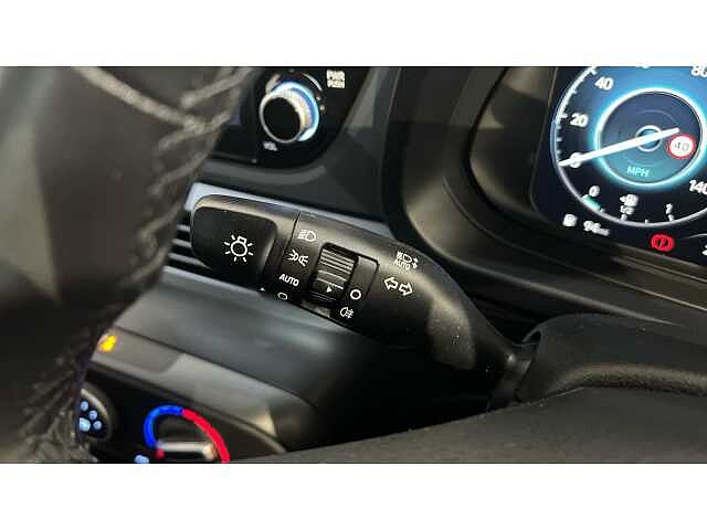 Hyundai I20 I20 1.0T GDi 48V MHD SE Connect 5dr DCT Brass