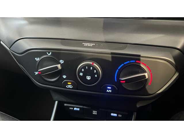 Hyundai I20 I20 1.0T GDi 48V MHD SE Connect 5dr DCT Brass