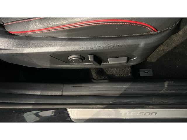 Hyundai TUCSON Tucson 1.6T Hybrid 215ps N Line S AU Abyss Black