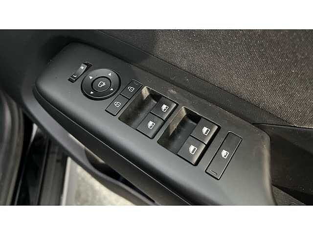 Hyundai KONA KONA 1.6 Hybrid 129 N Line 5dr DCT Abyss Black