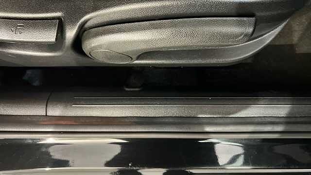 Hyundai I20 I20 1.0T GDi 48V MHD SE Connect 5dr DCT Black