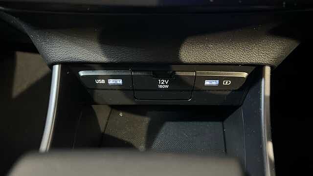 Hyundai I20 I20 1.0T GDi 48V MHD SE Connect 5dr DCT Blue