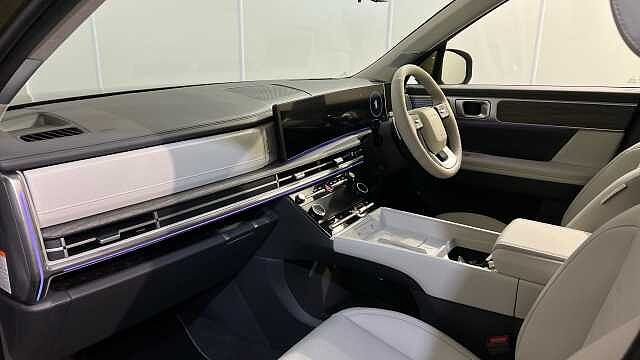 Hyundai Santa Fe SANTA FE 1.6 TGDi 239 Hybrid Ultimate 5dr 4WD Auto