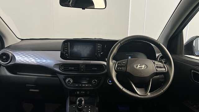 Hyundai I10 i10 5Dr HAT 1.2 MPi 79ps Premium NAV AU Vibrant Blue