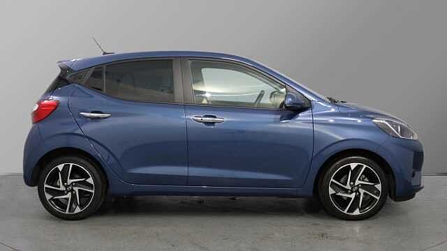 Hyundai I10 i10 5Dr HAT 1.2 MPi 79ps Premium NAV AU Vibrant Blue