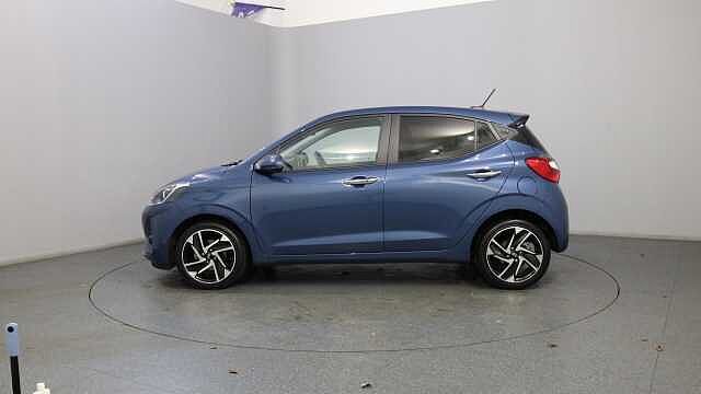 Hyundai I10 i10 5Dr HAT 1.2 MPi 79ps Premium NAV AU Vibrant Blue
