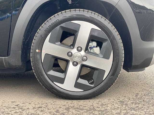 Hyundai INSTER Long Range 49kWh 02 Auto 5dr Black