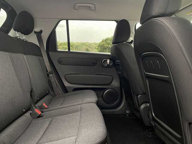 Hyundai INSTER Long Range 49kWh 02 Auto 5dr Black