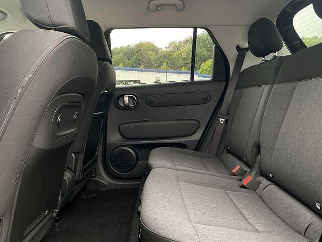 Hyundai INSTER Long Range 49kWh 02 Auto 5dr Black