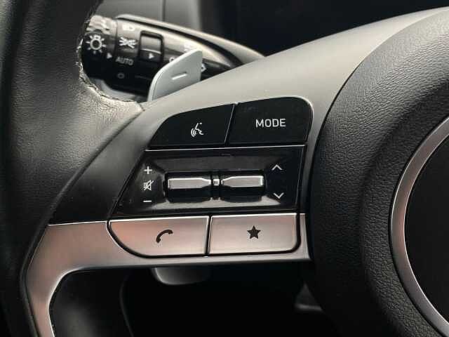 Hyundai TUCSON 1.6 TGDi Hybrid 230 Premium 5dr 2WD Auto Red