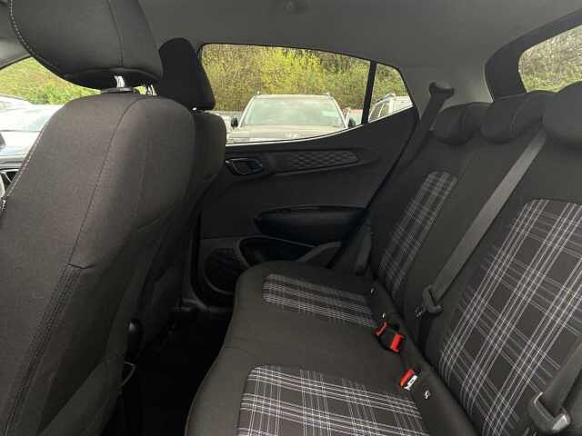 Hyundai i10 1.0 Premium Auto Euro 6 (s/s) 5dr