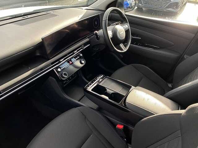 Hyundai TUCSON Plug-in Hybrid 1.6 T-GDi 13.8kWh Premium Auto 4WD Euro 6 (s/s) 5dr