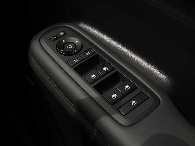 Hyundai SANTA FE Plug-in Hybrid 1.6 T-GDi 13.8kWh Calligraphy Auto 4WD Euro 6 (s/s) 5dr