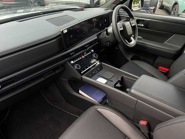 Hyundai SANTA FE Plug-in Hybrid 1.6 T-GDi 13.8kWh Calligraphy Auto 4WD Euro 6 (s/s) 5dr