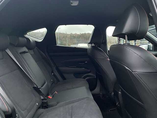 Hyundai TUCSON PLUG-IN HYBRID 1.6 T-GDi 13.8kWh N Line Auto Euro 6 (s/s) 5dr Black