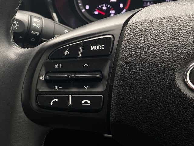 Hyundai i10 1.2 SE Connect Hatchback 5dr Petrol Manual Euro 6 (s/s) (84 ps)