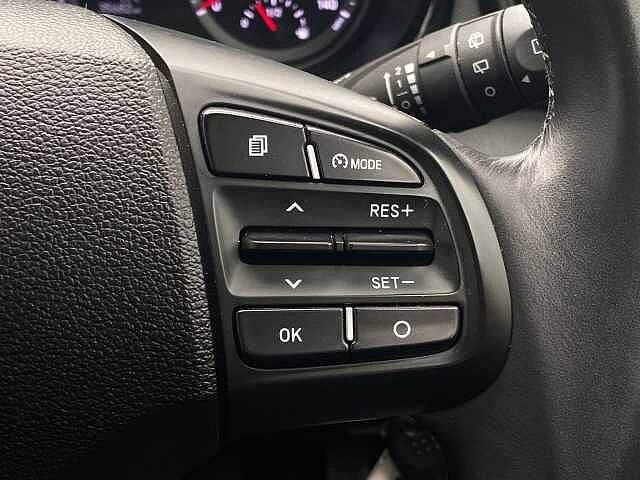 Hyundai i10 1.2 SE Connect Hatchback 5dr Petrol Manual Euro 6 (s/s) (84 ps)