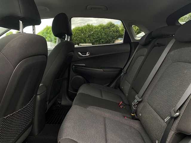 Hyundai KONA 100kW Premium 39kWh 5dr Auto Grey