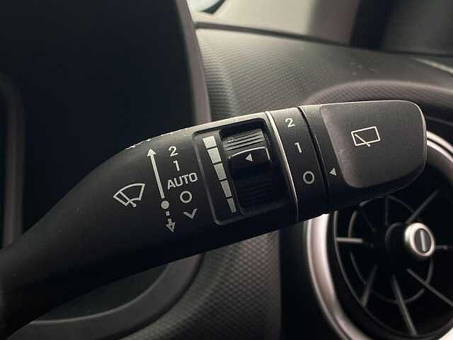 Hyundai KONA 100kW Premium 39kWh 5dr Auto Grey