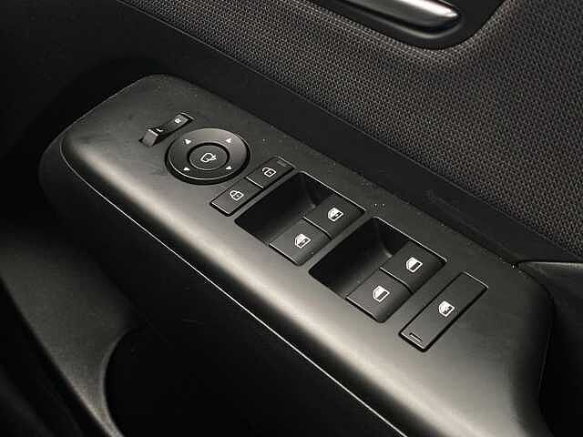 Hyundai KONA 1.6 Hybrid 138 Ultimate 5dr DCT