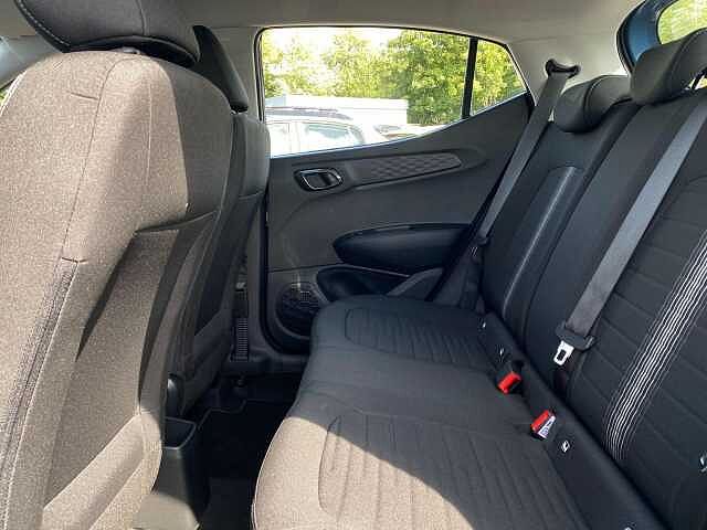 Hyundai i10 1.0 [63] Advance 5dr Auto [Nav]