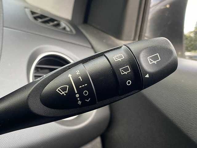 Hyundai i10 1.0 Play 5dr