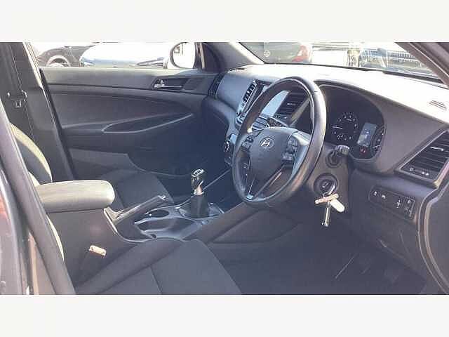 Hyundai TUCSON 1.6 TGDi Go SE 5dr 2WD
