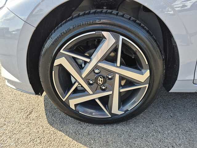 Hyundai i20 1.0T GDi Premium 5dr