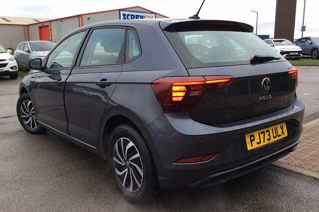 Volkswagen Polo 1.0 Life 5dr