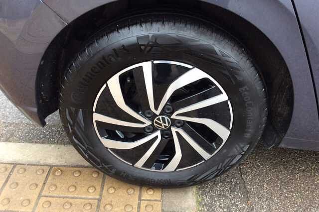 Volkswagen Polo 1.0 Life 5dr