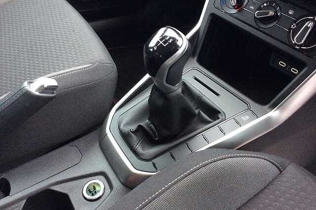 Volkswagen Polo 1.0 Life 5dr